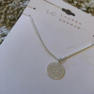 Lauren Conrad NWT Silver 16’ Medallion Necklace